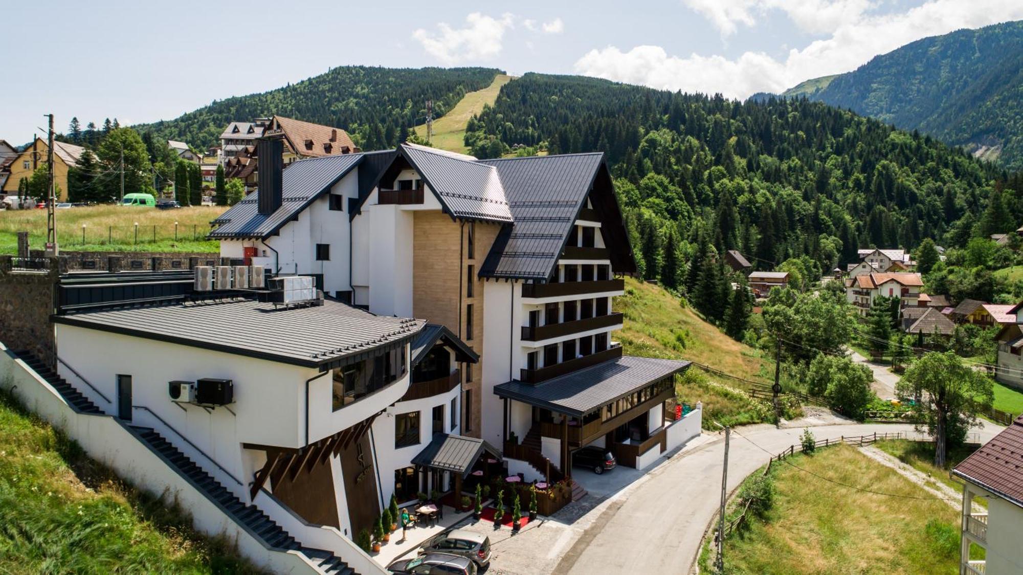 Hotel Roman Maramures - Ski & Spa Resort Statiunea 외부 사진